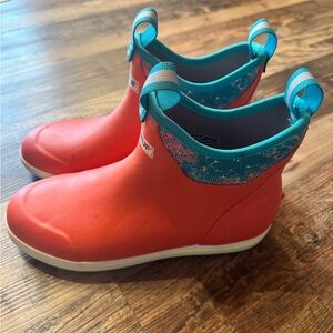 Xtratuf Salmon Sisters Ankle Deck Boots